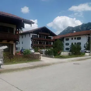 https://alpina-inzell-335.com-bavaria.com